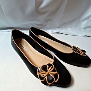 Isaac Made in Italy Flats